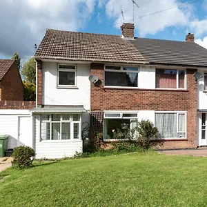 3 Bedrooms House Ideal For Long Stays! , Southampton United Kingdom